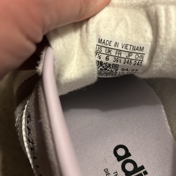 Adidas Gazelle taupe suede sneakers - Picture 5 of 5